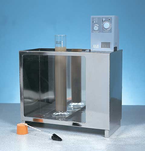 Constant Temperature Bath 5 to 99.9 Deg.C X 0.1 Deg.C with Led Display and False Base Support.